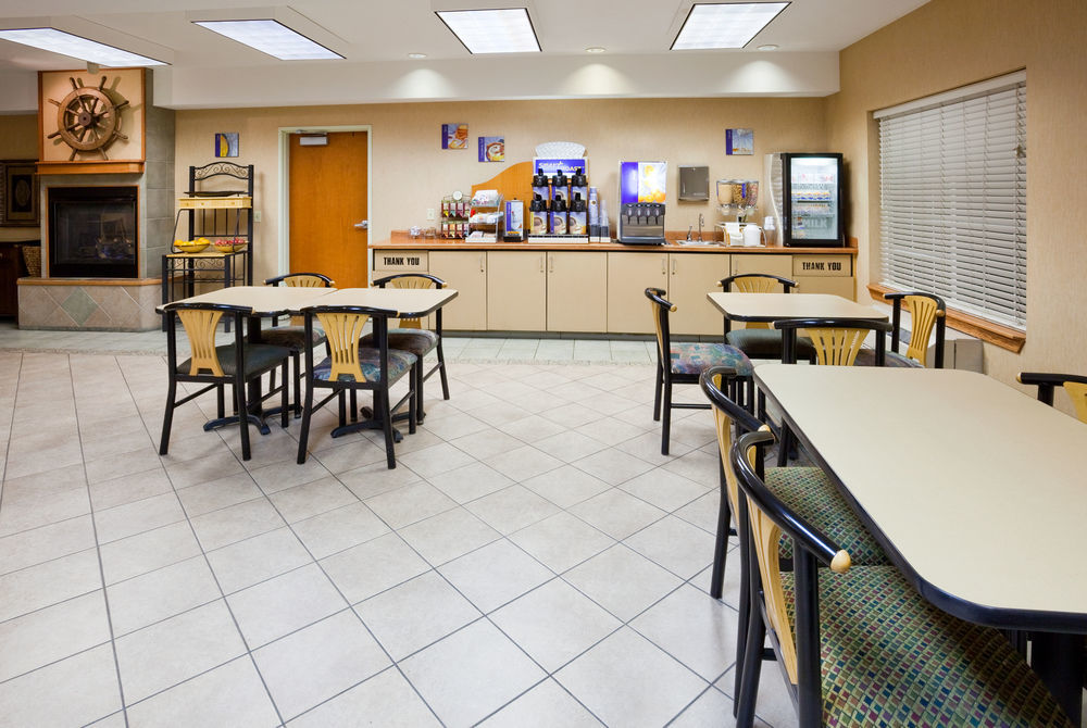 Wyndham Garden Anchorage Airport Otel Restoran fotoğraf